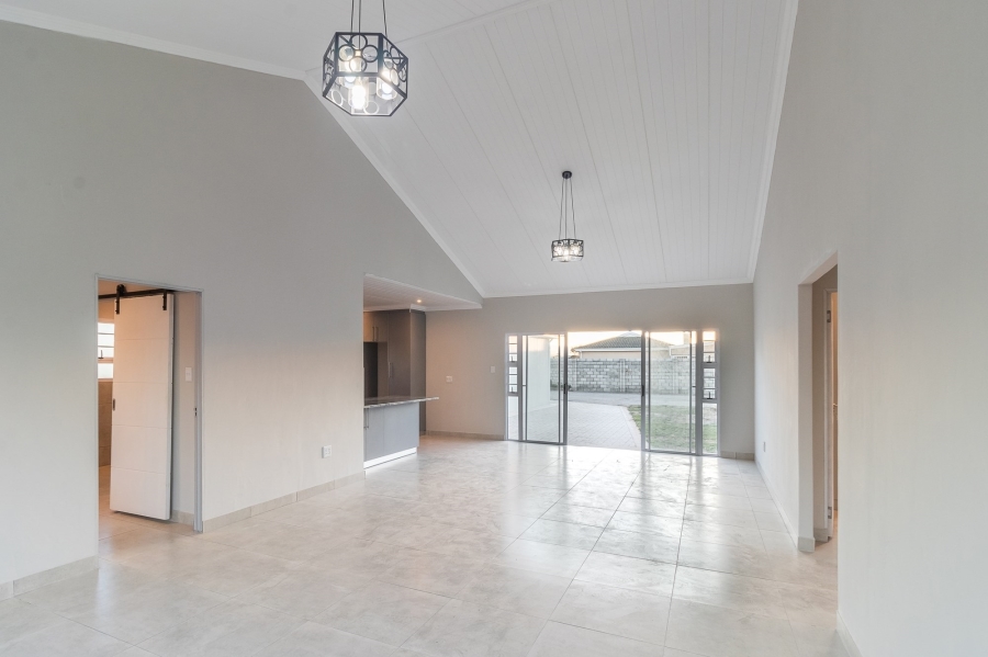 3 Bedroom Property for Sale in Boknesstrand Eastern Cape